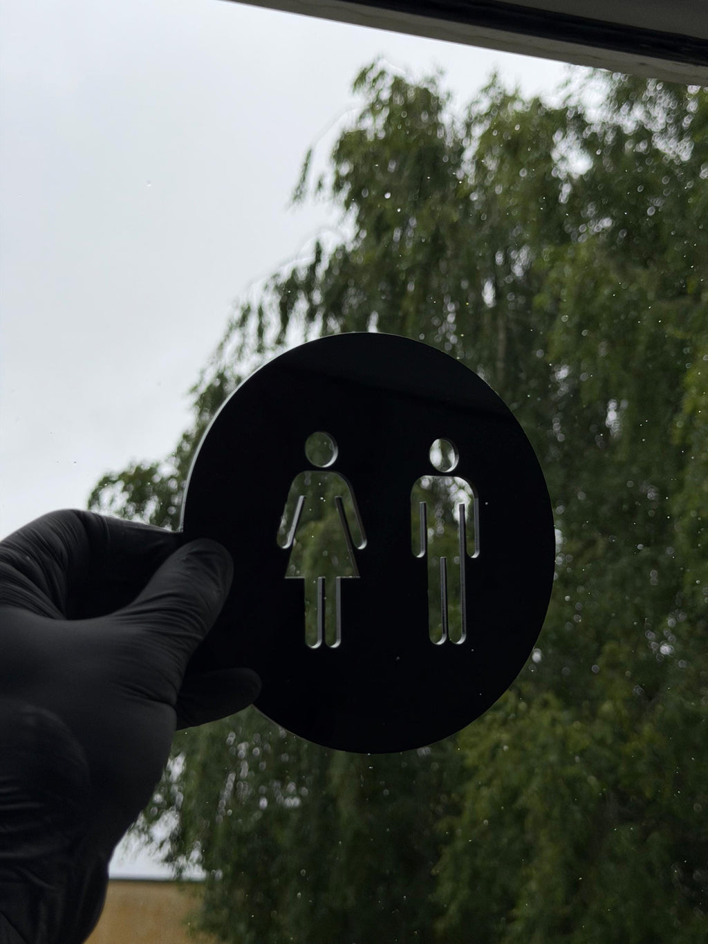Restroom Door Sign · 15 cm